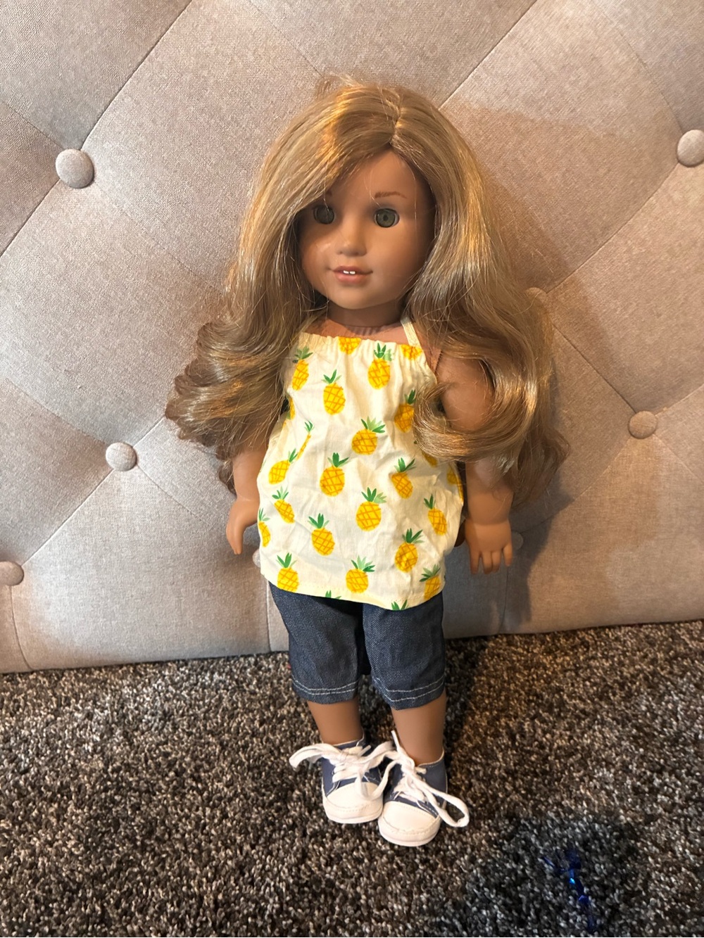 American Girl White Pineapple Top & Blue Jeans (Doll Not Included)